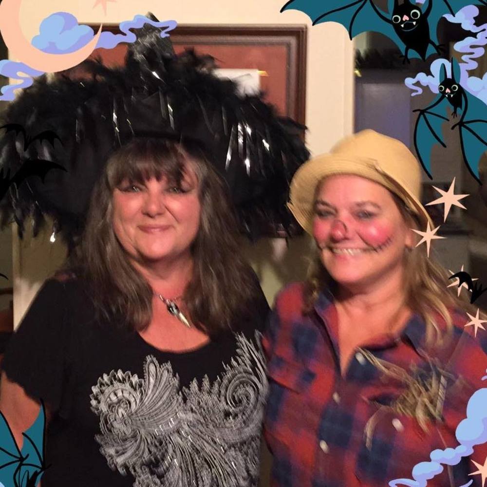 Meet your Posher, Angela